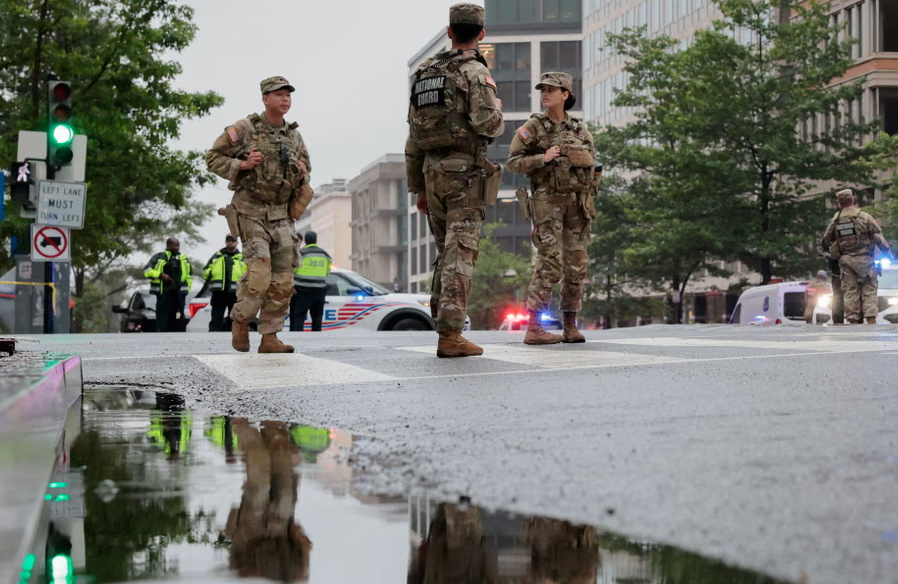 White House gunman known to Secret Service